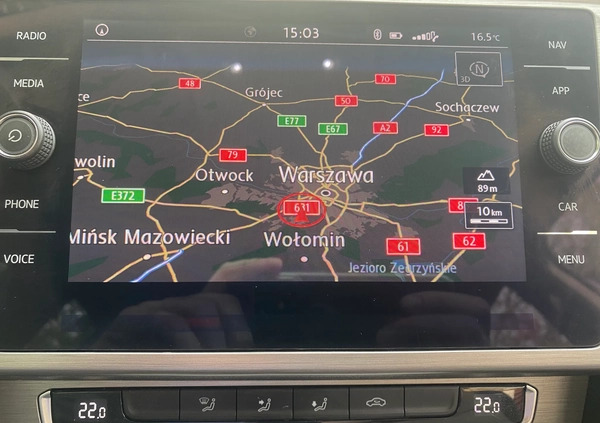 Volkswagen Passat cena 73900 przebieg: 99600, rok produkcji 2019 z Warszawa małe 596